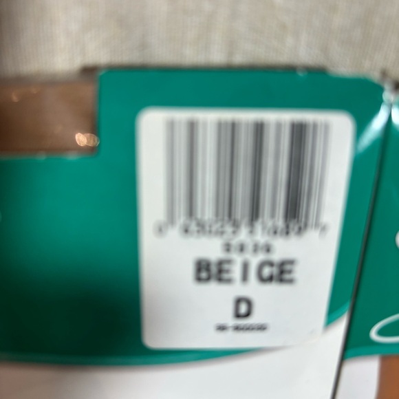 SECRET Sz D Control Panty Set of 2 in Beige - Picture 2 of 6